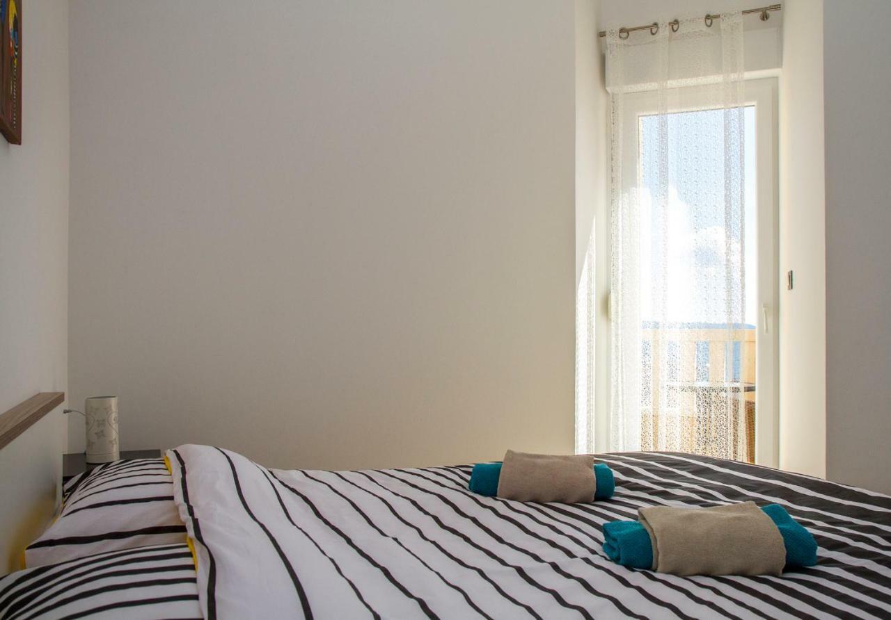 Apartment Punta Seget Vranjica Esterno foto
